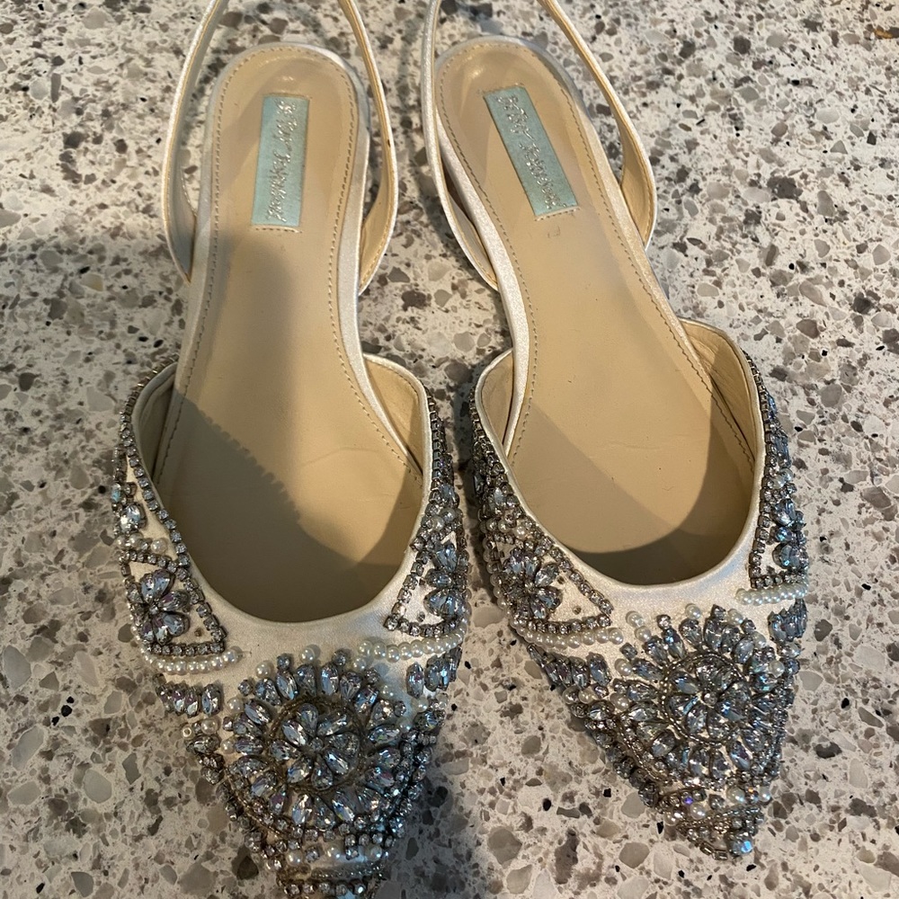 Blue by Betsy Johnson Molly flat